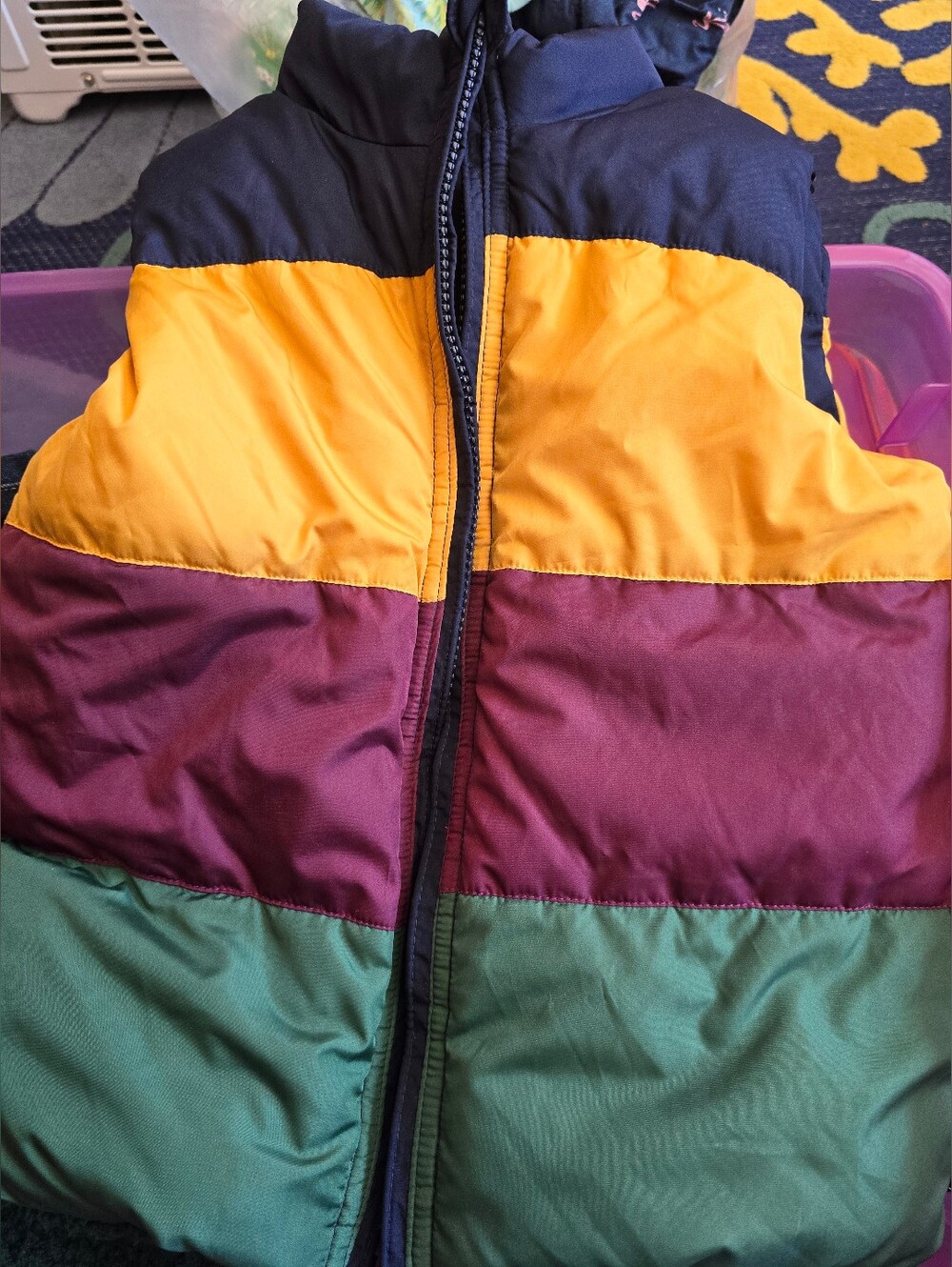 GAP kids 5yrs Reversible water resistant vest Like new!